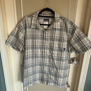 Patagonia Men's Blue and White Plaid Shirt